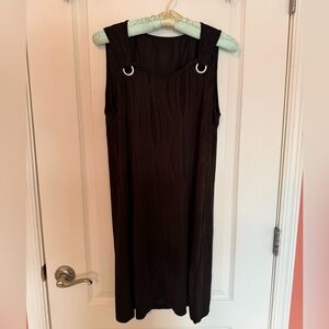 Elegant Black Sleeveless Dress